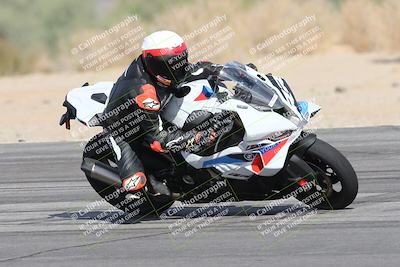 media/Nov-16-2025-Race Pace (Sun) [[8c5fa54630]]/Verified Riders/5-Turn 9 (1135am)/